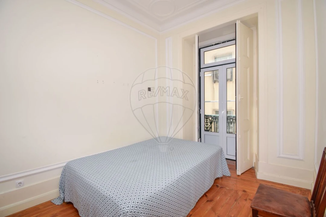 Apartamento T4 para Venda em Misericórdia Foto 32