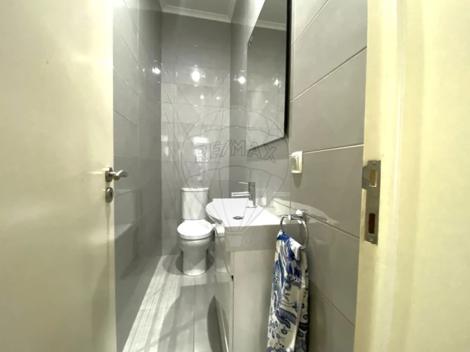 Apartamento T4 para Venda em Misericórdia Foto 12