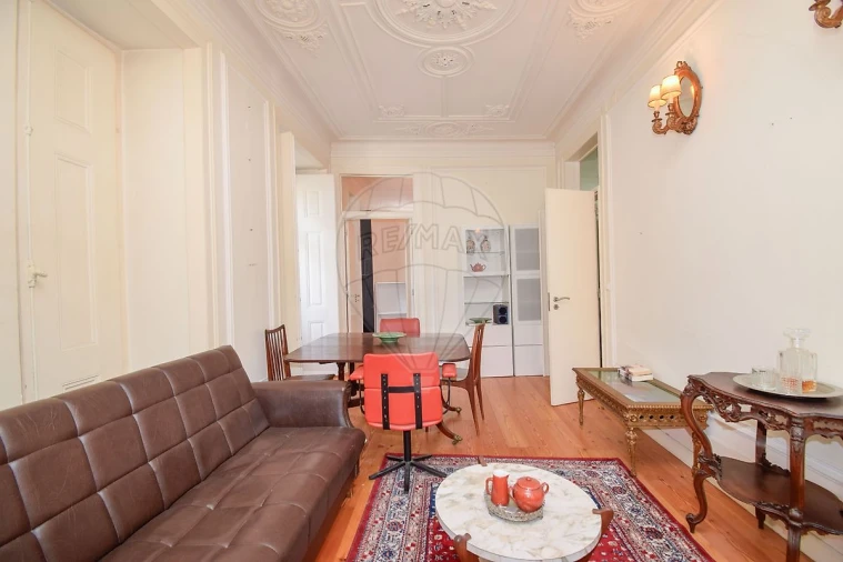 Apartamento T4 para Venda em Misericórdia Foto 19