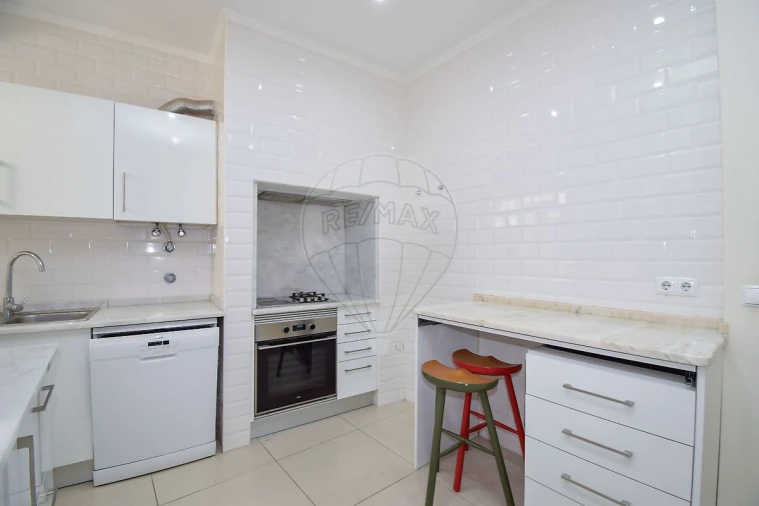 Apartamento T4 para Venda em Misericórdia Foto 30