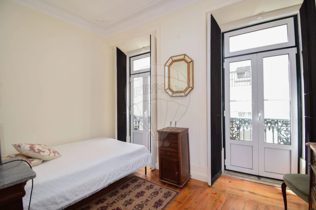 Apartamento T4 para Venda em Misericórdia Foto 45