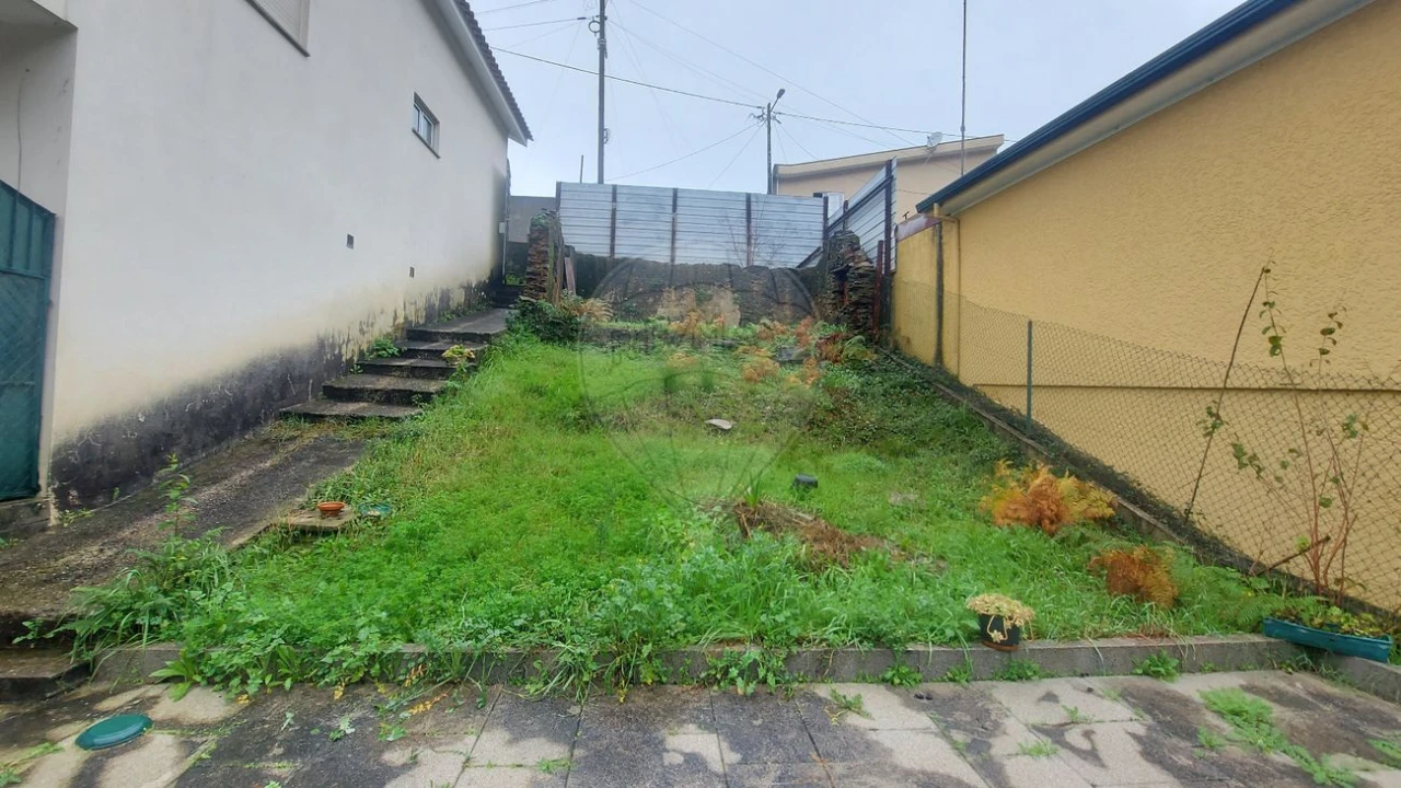 Moradia T2 para Venda em Ovar, São João, Arada e São Vicente de Pereira Jusã Foto 1