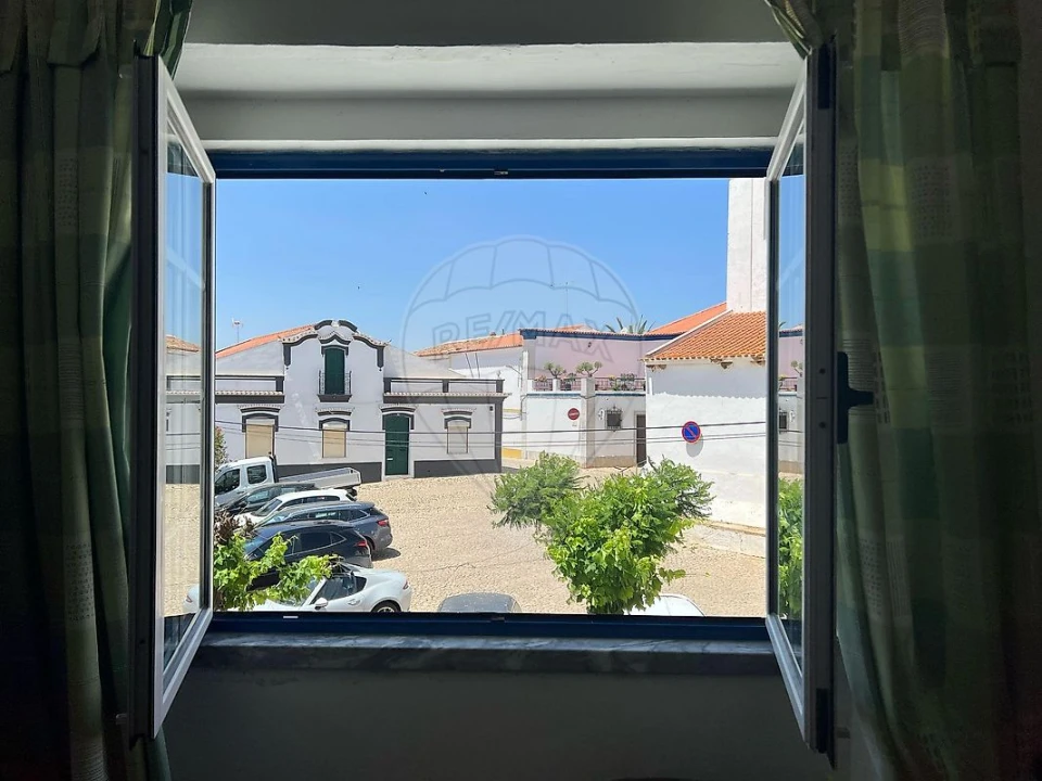 Moradia T3 para Venda em Brinches Foto 8