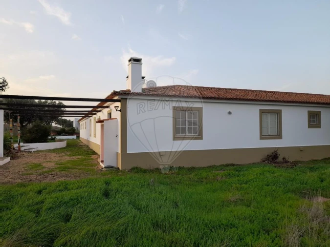 Quinta T0 para Venda em Albernoa e Trindade Foto 20