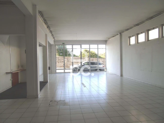 Armazém para Venda em Santo Tirso, Couto (Santa Cristina e São Miguel) e Burgães Foto 5