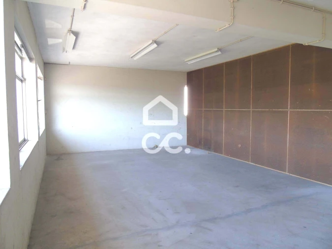 Armazém para Venda em Santo Tirso, Couto (Santa Cristina e São Miguel) e Burgães Foto 10