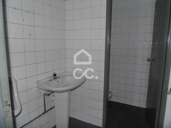 Armazém para Venda em Santo Tirso, Couto (Santa Cristina e São Miguel) e Burgães Foto 22