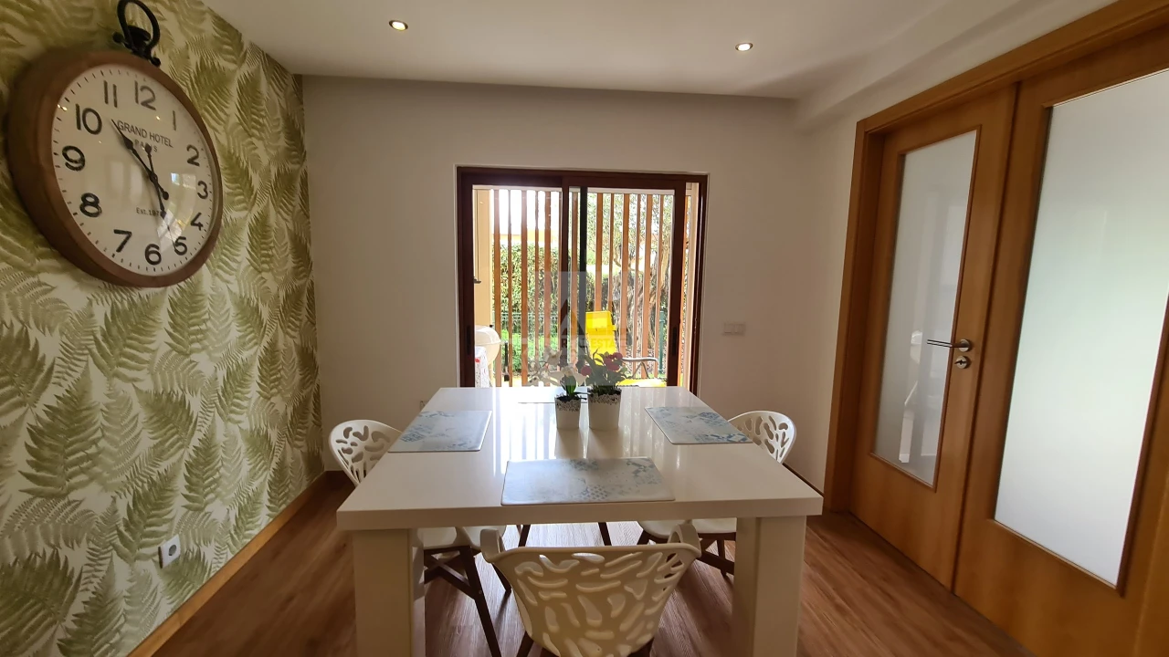 Apartamento T4 para Venda em Portimão Foto 18