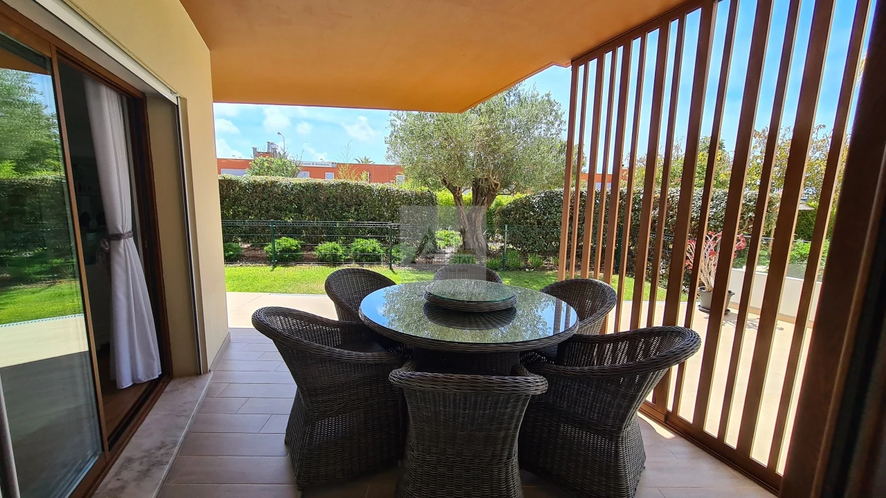 Apartamento T4 para Venda em Portimão Foto 2