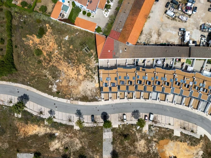 Moradia T3 para Venda em Quelfes Foto 22