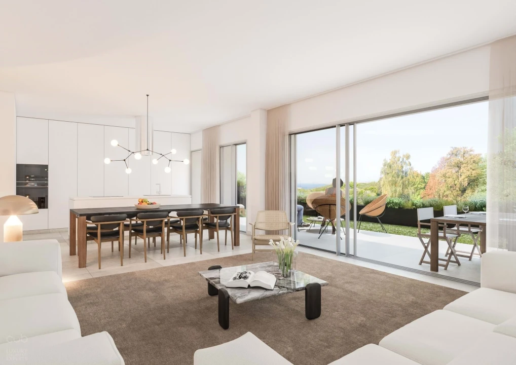 Apartamento T5 para Venda em Caparica e Trafaria Foto 4