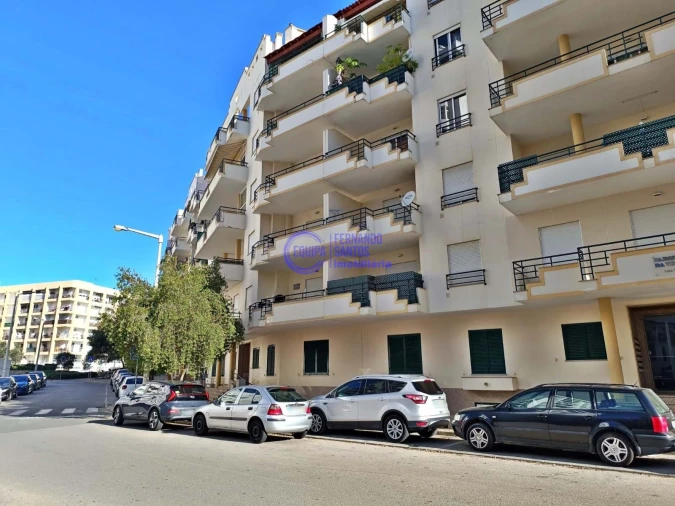 Garagem para Venda em Armação de Pera Foto 5