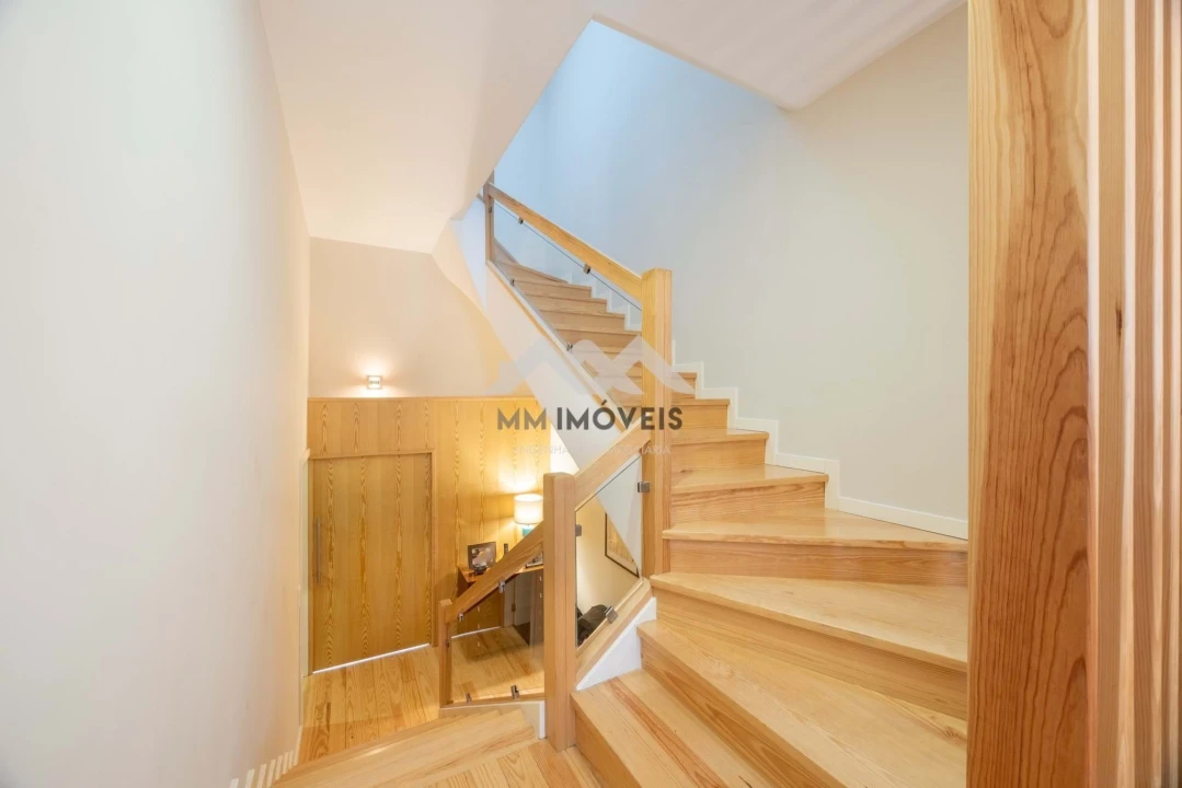 Moradia T3 para Venda em Cedofeita, Santo Ildefonso, Sé, Miragaia, São Nicolau e Vitória Foto 8