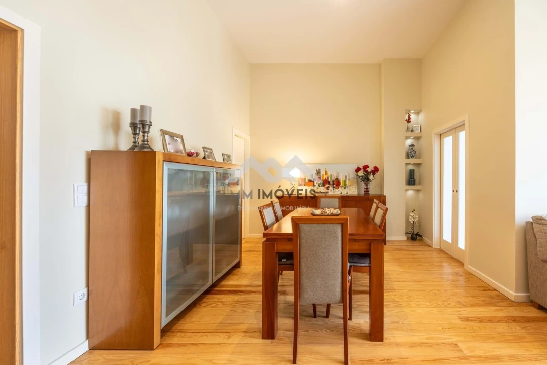 Moradia T3 para Venda em Cedofeita, Santo Ildefonso, Sé, Miragaia, São Nicolau e Vitória Foto 4