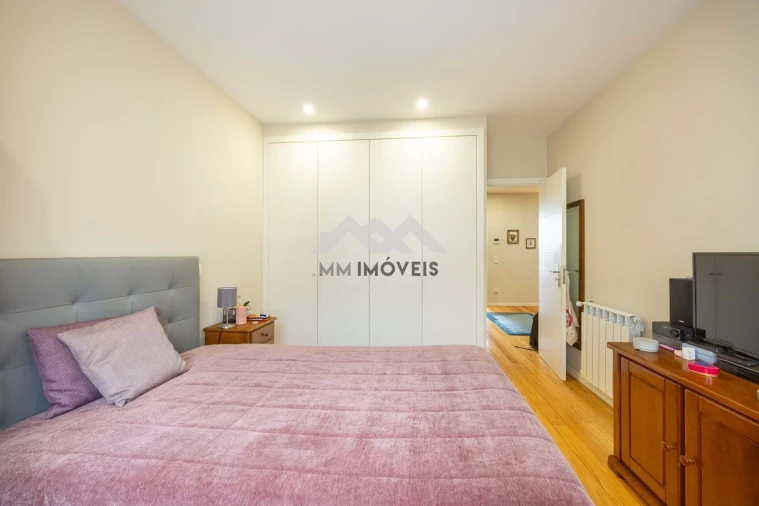 Moradia T3 para Venda em Cedofeita, Santo Ildefonso, Sé, Miragaia, São Nicolau e Vitória Foto 22