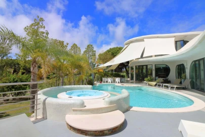 Moradia T5 para Venda em Almancil