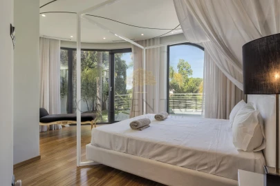 Moradia T5 para Venda em Almancil