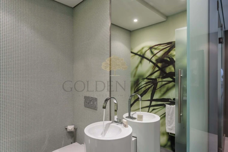 Moradia T5 para Venda em Almancil Foto 19