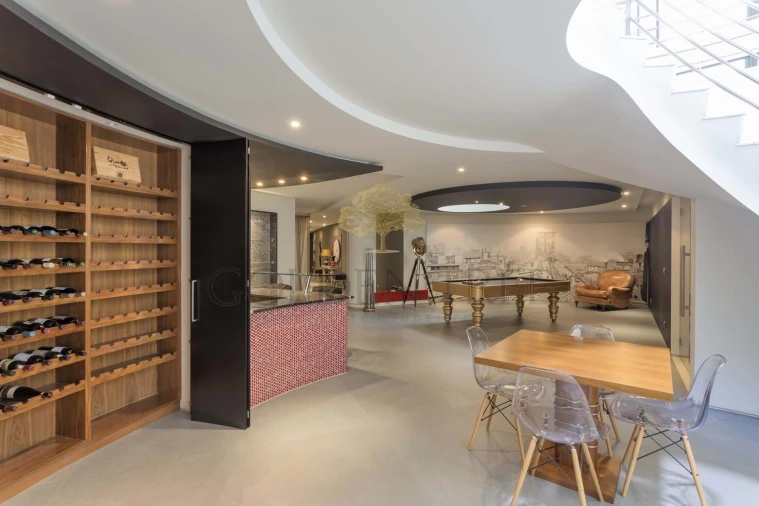 Moradia T5 para Venda em Almancil Foto 10