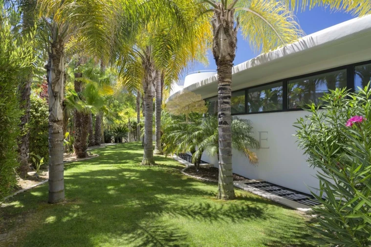 Moradia T5 para Venda em Almancil Foto 23