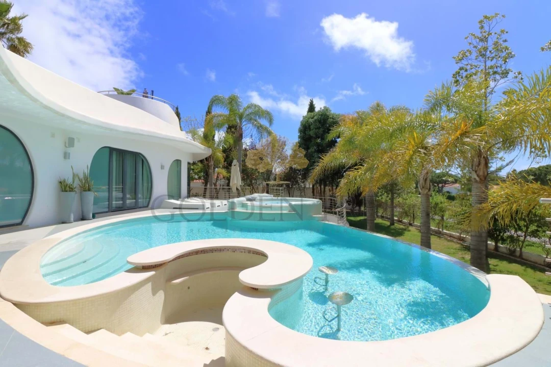 Moradia T5 para Venda em Almancil Foto 5