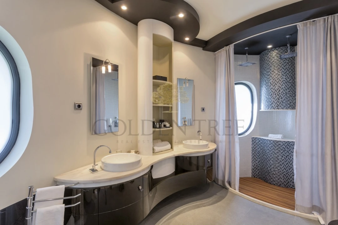 Moradia T5 para Venda em Almancil Foto 15