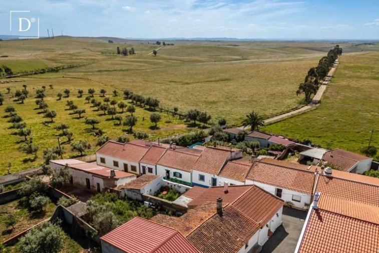 Moradia T2 para Venda em Ourique Foto 3