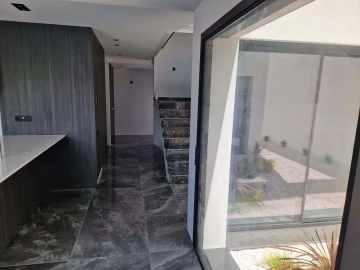 Moradia T4 para Venda em Alcabideche