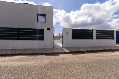 Moradia T4 para Venda em Alcabideche