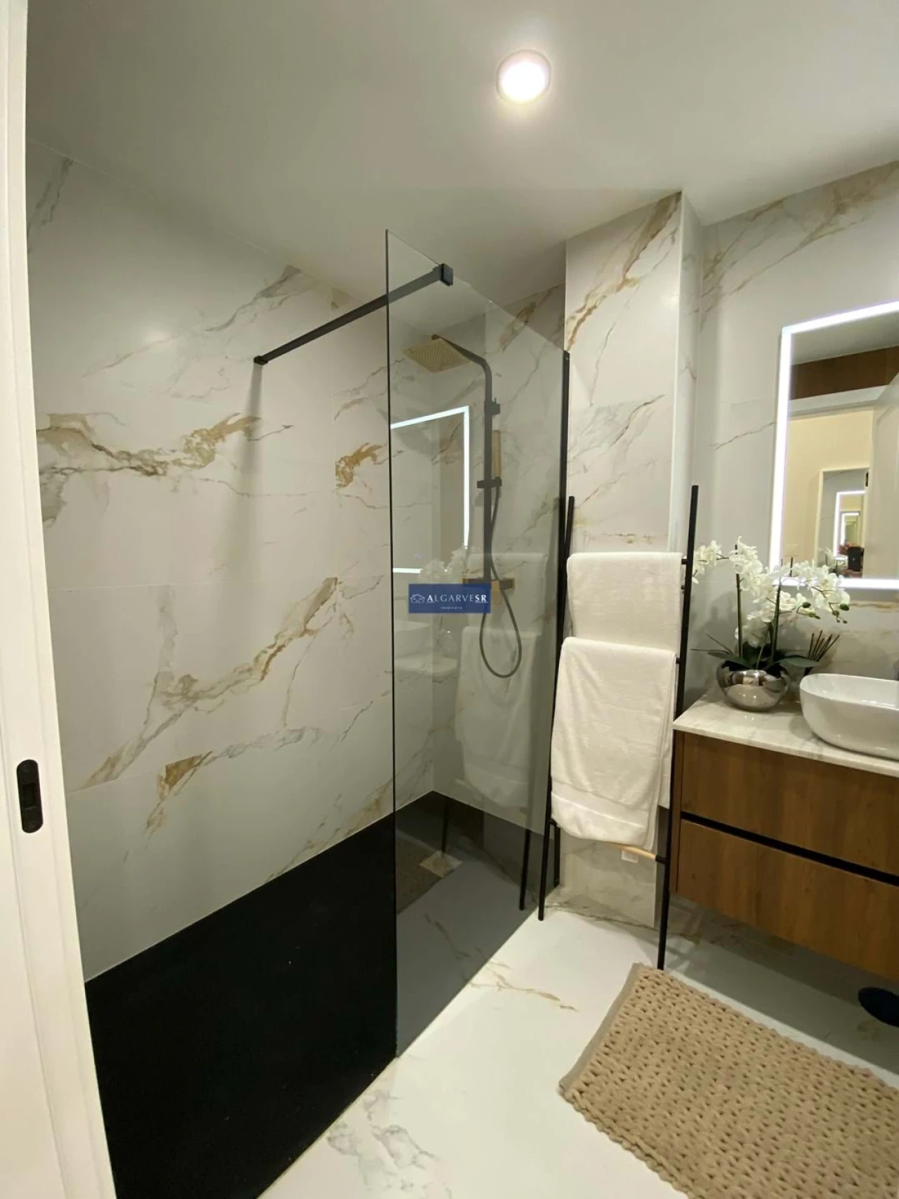 Apartamento T2 para Venda em Armação de Pera Foto 12