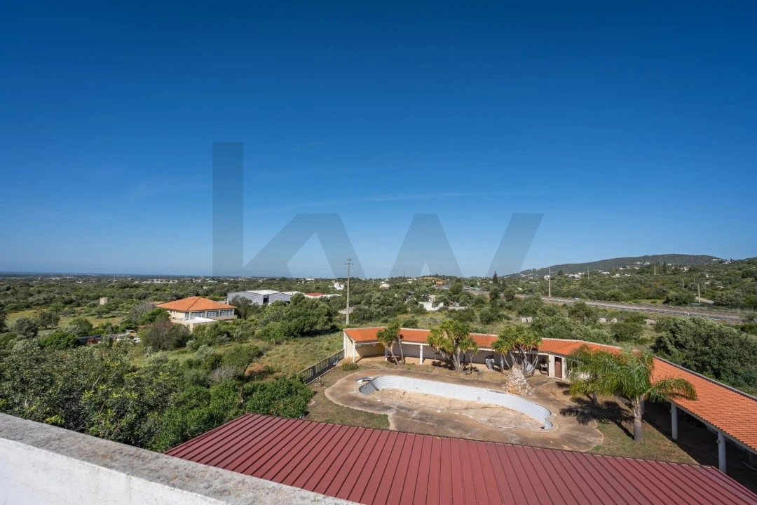 Moradia T6 para Venda em Faro (Sé e São Pedro) Foto 8