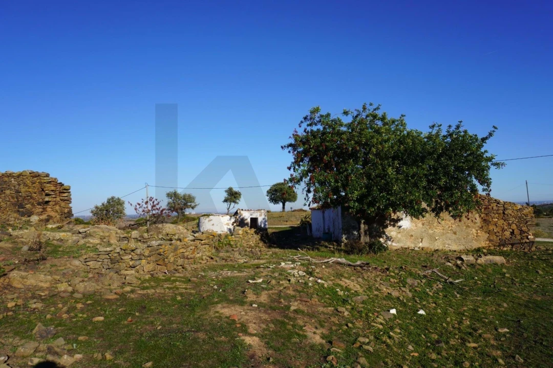 Moradia T3 para Venda em Vila Nova de Cacela Foto 3