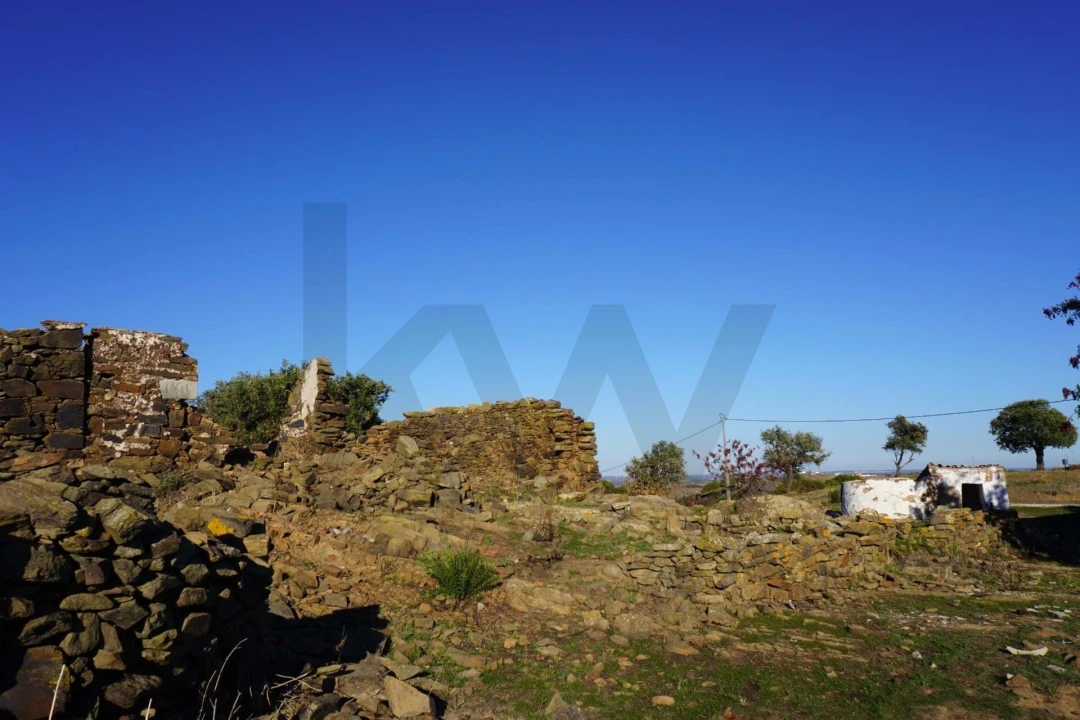 Moradia T3 para Venda em Vila Nova de Cacela Foto 4