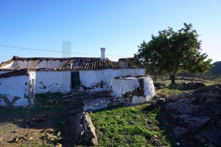 Moradia T3 para Venda em Vila Nova de Cacela Foto 8