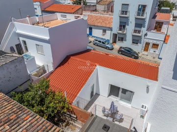Moradia T2 para Venda em Albufeira e Olhos de Água