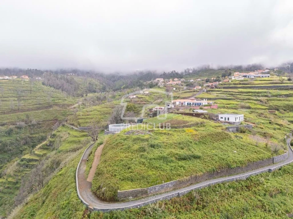 Terreno para Venda em Fajã da Ovelha Foto 13