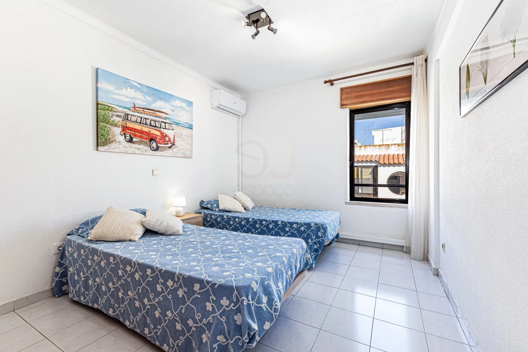 Apartamento T2 para Venda em Armação de Pera Foto 15