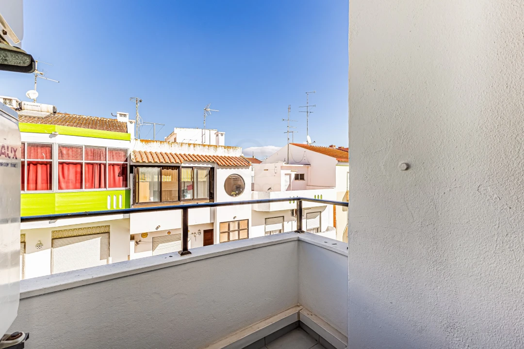 Apartamento T2 para Venda em Armação de Pera Foto 10