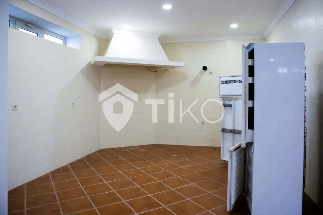 Moradia T5 para Venda em Mozelos Foto 38