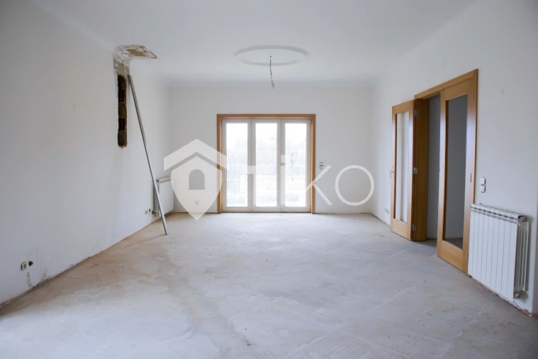 Moradia T5 para Venda em Mozelos Foto 6