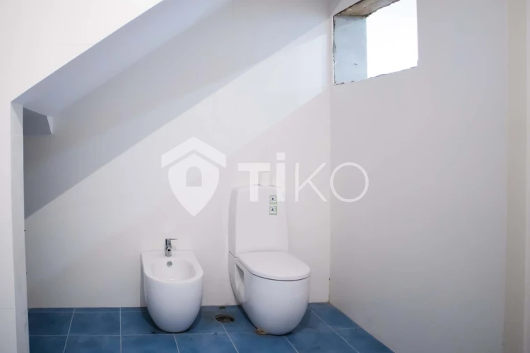 Moradia T5 para Venda em Mozelos Foto 39