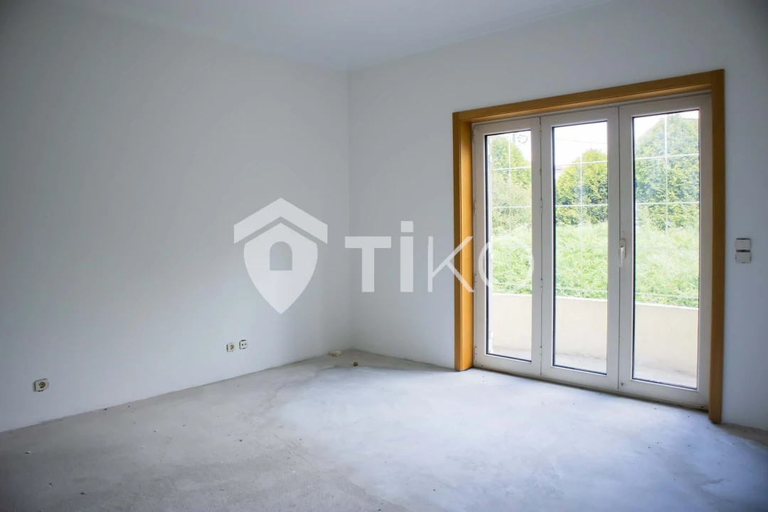 Moradia T5 para Venda em Mozelos Foto 17