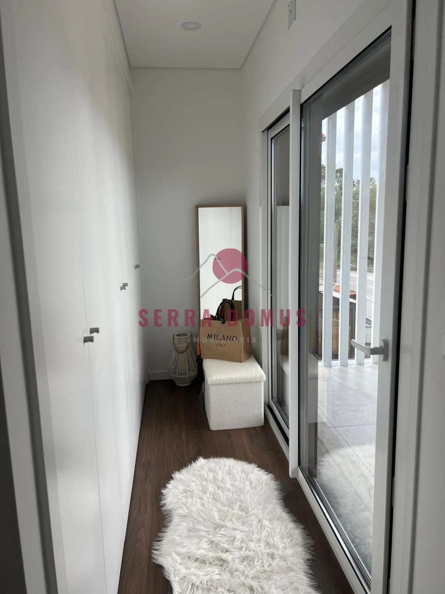 Moradia T4 para Venda em Laranjeiro e Feijó Foto 19