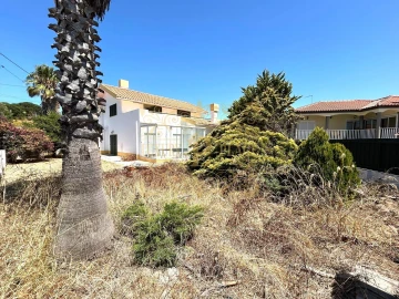Moradia T6 para Venda em Sesimbra (Castelo)