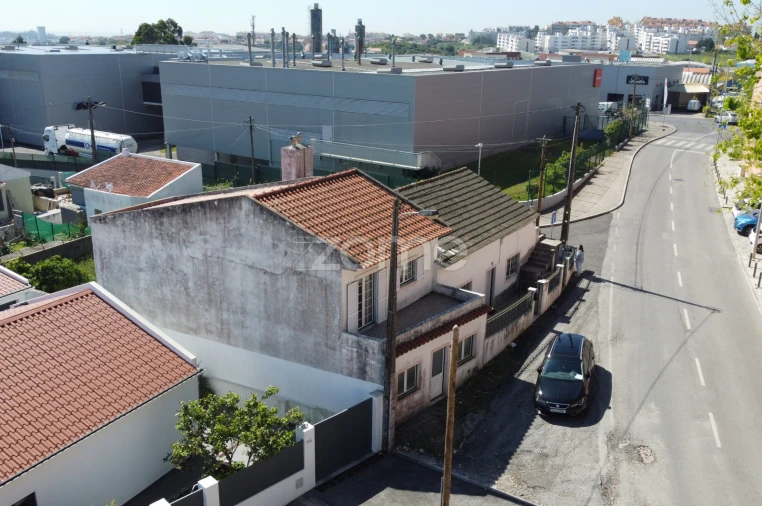 Moradia T7 para Venda em São Domingos de Rana Foto 4