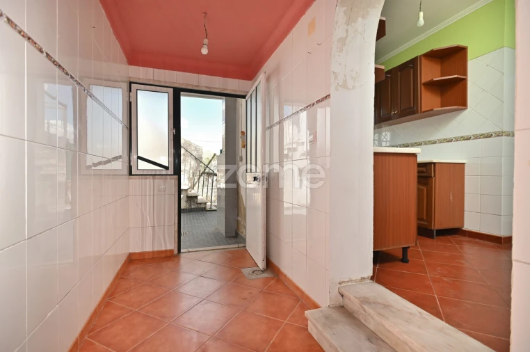 Moradia T7 para Venda em São Domingos de Rana Foto 13