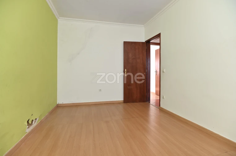 Moradia T7 para Venda em São Domingos de Rana Foto 27