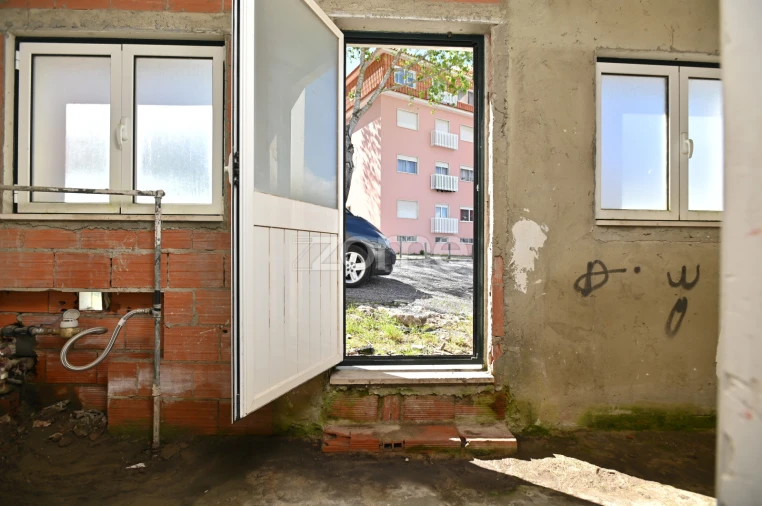 Moradia T7 para Venda em São Domingos de Rana Foto 46