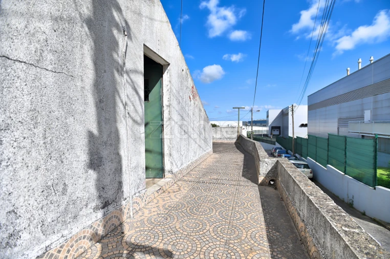 Moradia T7 para Venda em São Domingos de Rana Foto 52