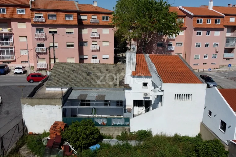 Moradia T7 para Venda em São Domingos de Rana Foto 6